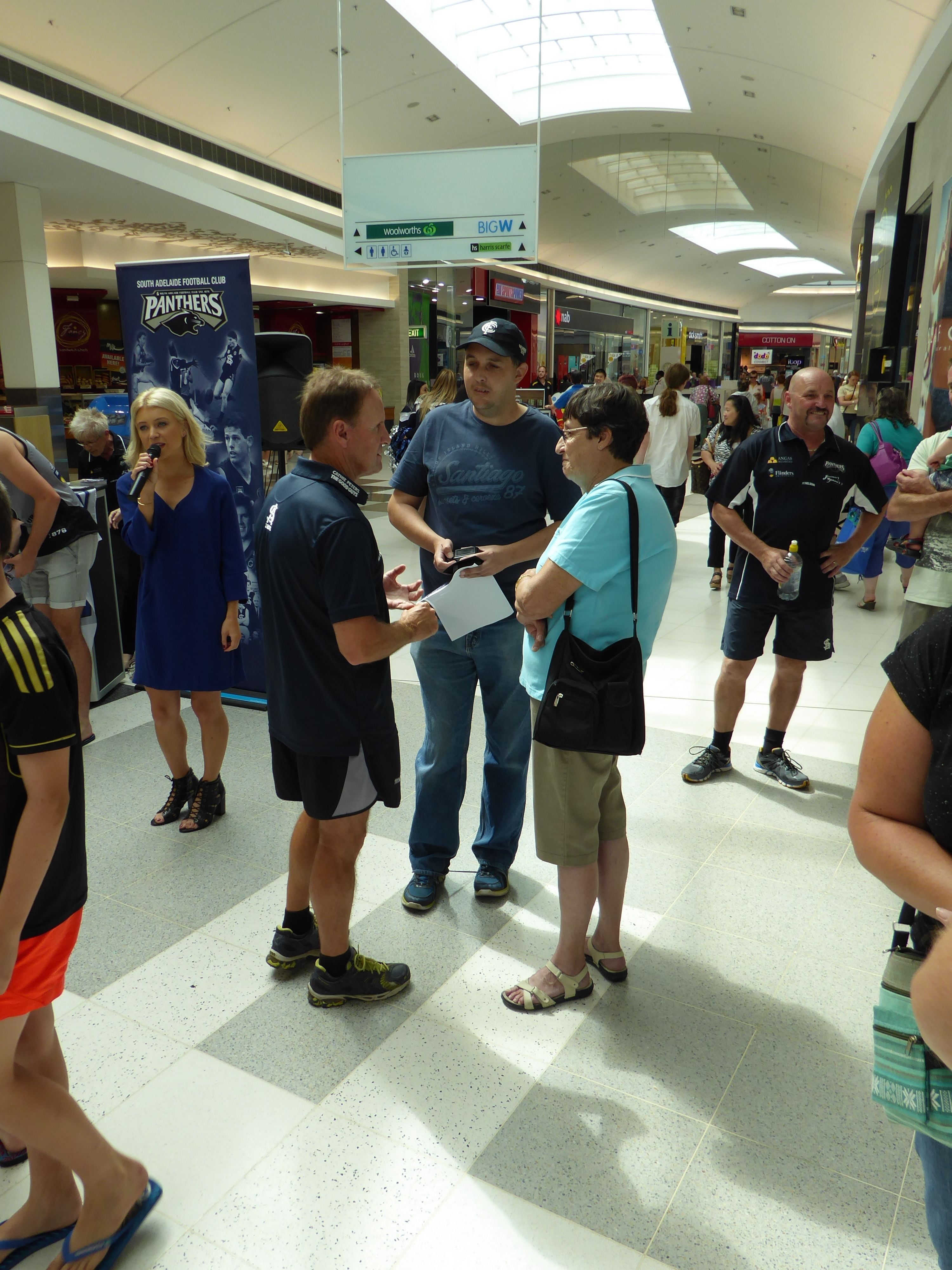 Colonnades Blitz - Meet the Panthers Image -56c3ce34c849e